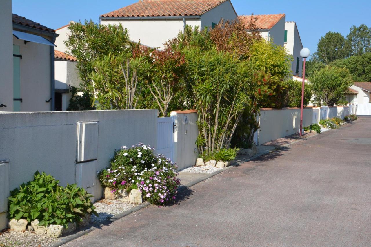 Pavillon Des Loritz Vila Grand-Village-Plage Exterior foto